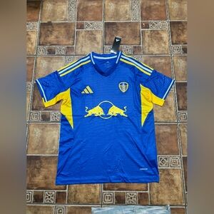 Adidas Leeds United 2025/26 Jersey Size M